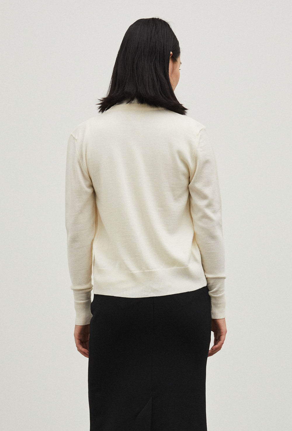01 Cardigan